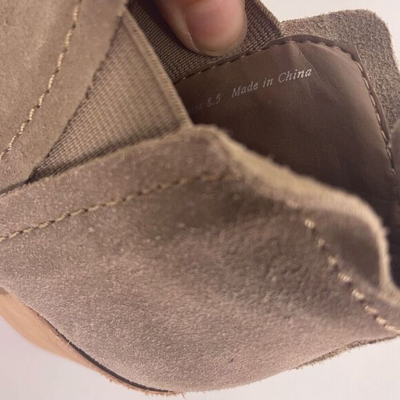 Dolce Vita Toupe Leather Wooden Block Ankle Booties - Picture 8 of 8